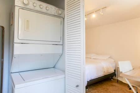 Lejlighed Big Bright 1 Bedroom At U/shaw + 14th On Quaint Swann *